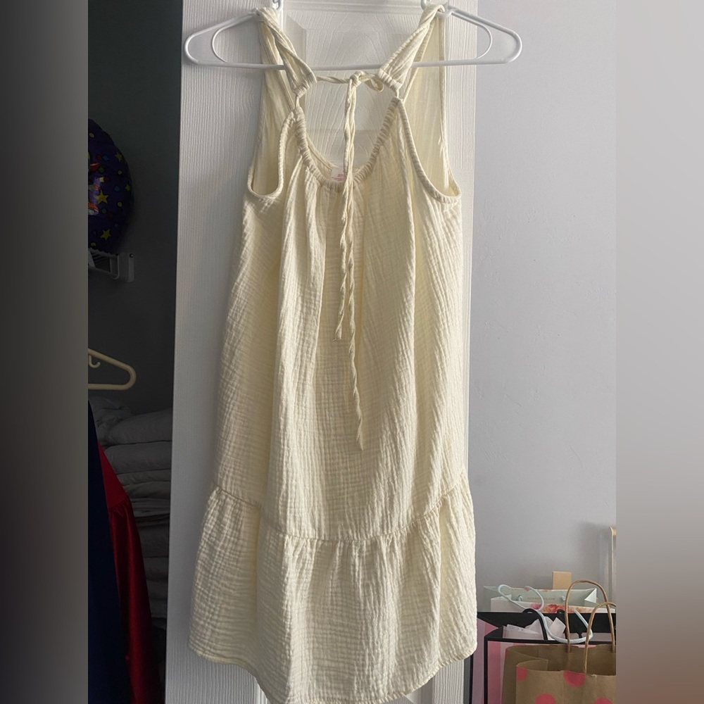 Pool dress coverup